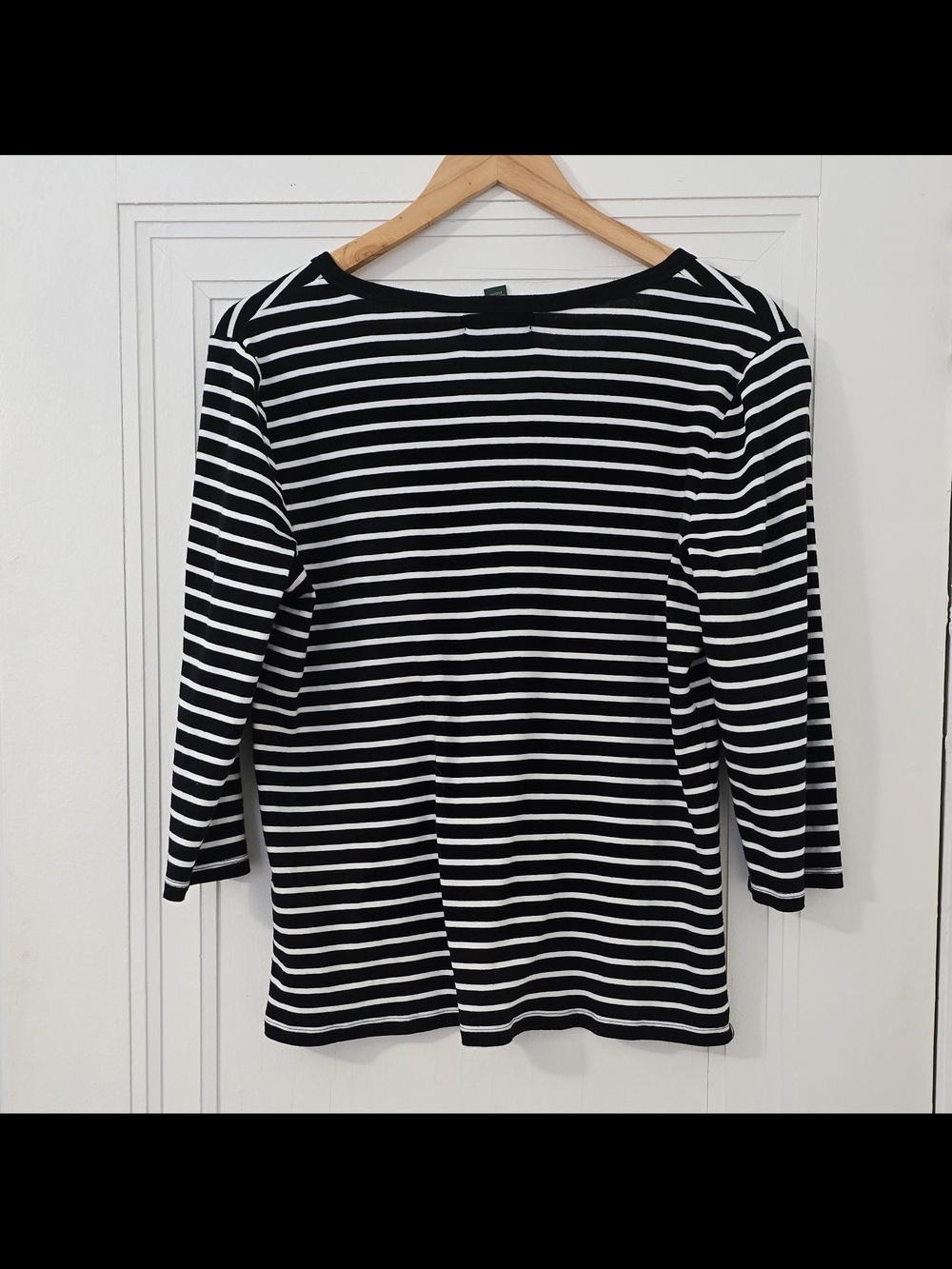 Ralph Lauren Black & White Striped Henley Top, 3/4 Sleeves, Euc - Picture 4 of 4